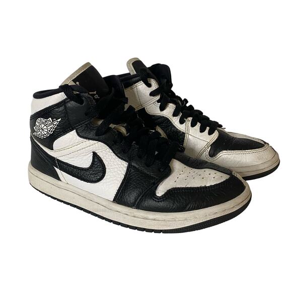 Nike Shoes - Nike Sneakers Air Jordan 1 Mid SE Women 7 Split Black White Streetwear